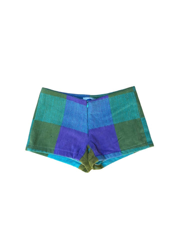 Queen Bee Short in Picnic Blanket
