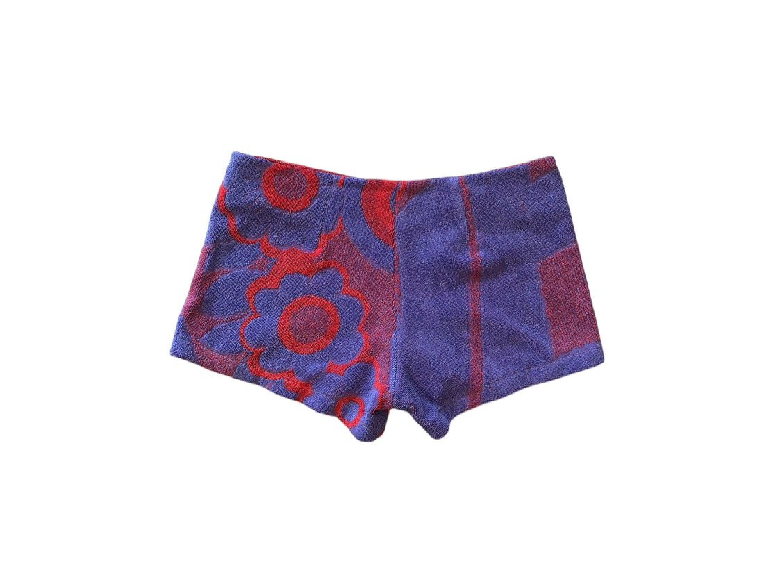 Queen Bee Short in Purple Posies