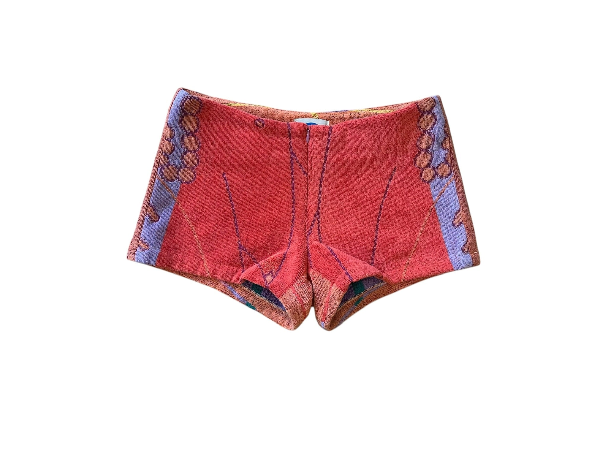 Queen Bee Short in Coral Butterfly