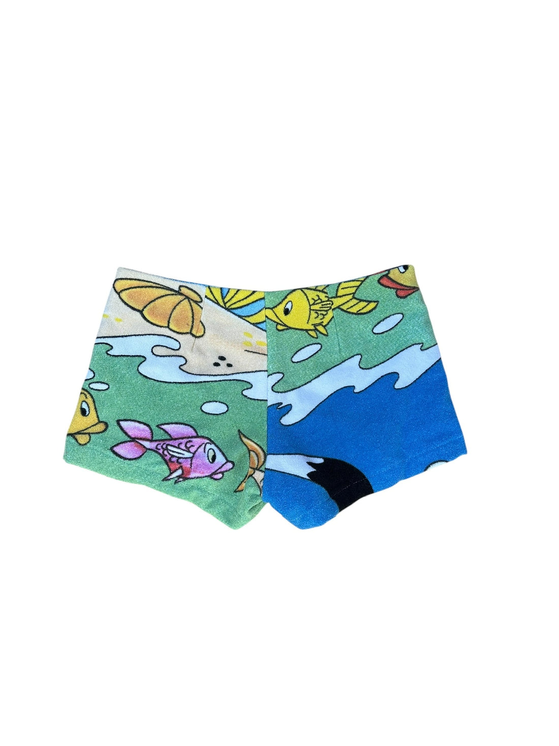 Queen Bee Short in Looney Tunes