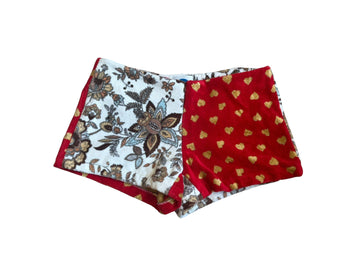 Queen Bee Short in Paisley Hearts