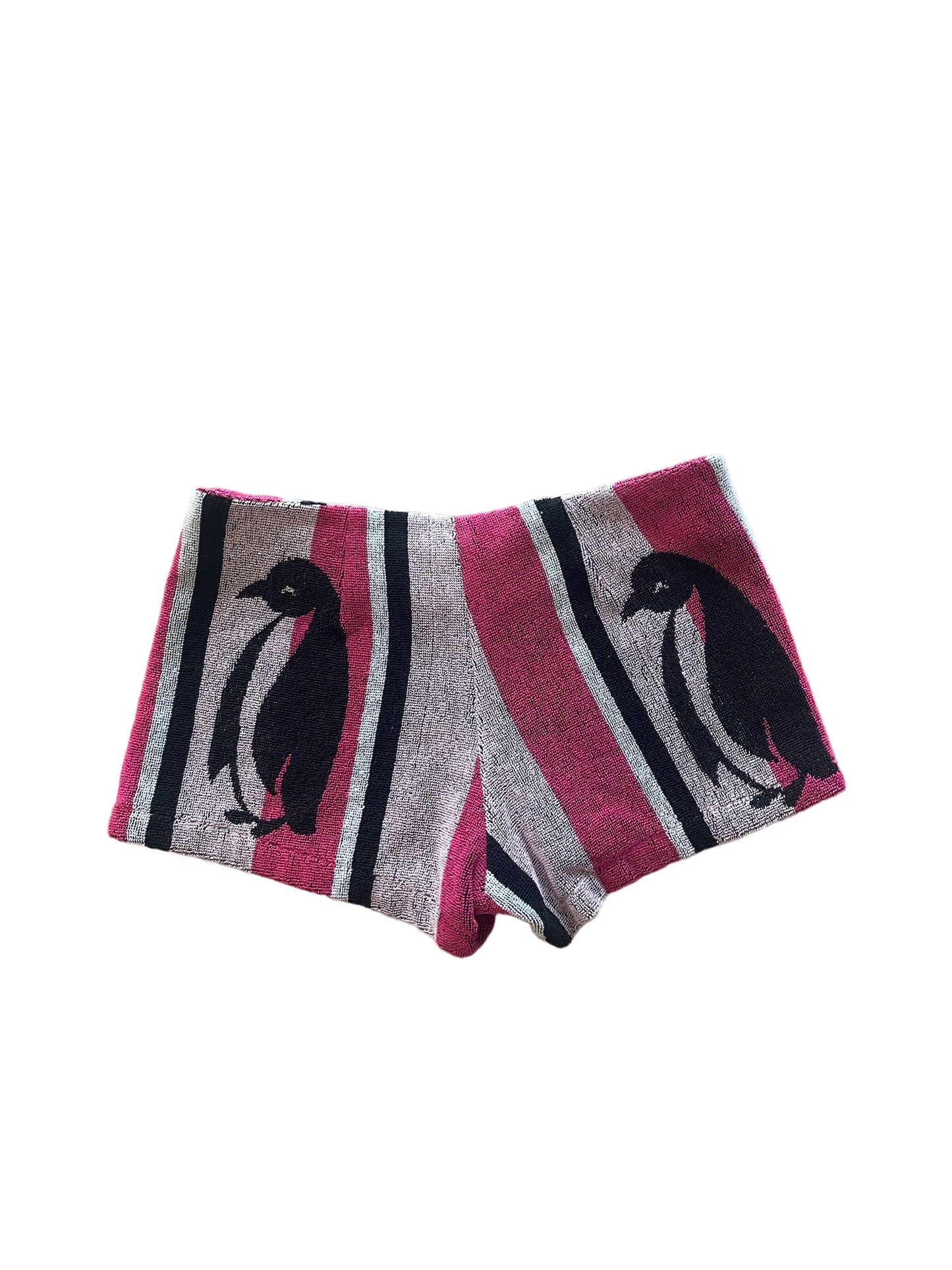 Queen Bee shorts in Pink Penguins
