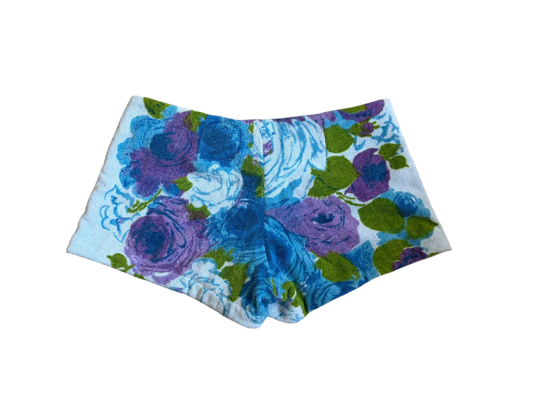 Queen Bee Short in Something Blue