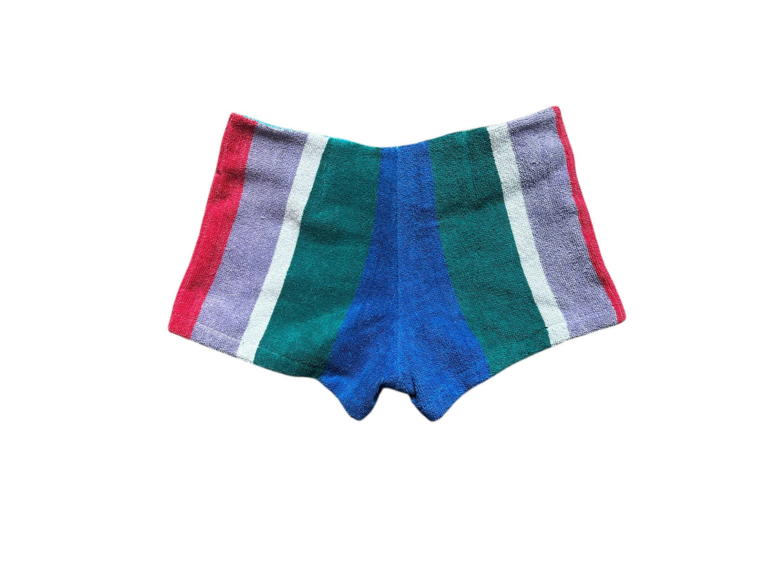 Queen Bee Short in Cool Stripe