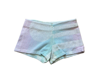 Queen Bee Short in Pastel Sunset