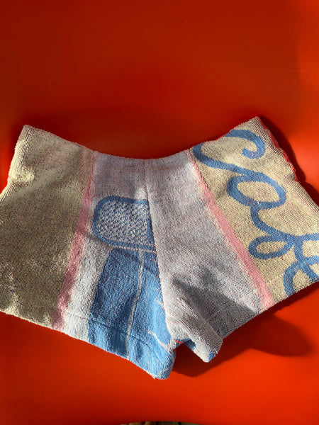 Queen Bee Shorts in Beach Cafe